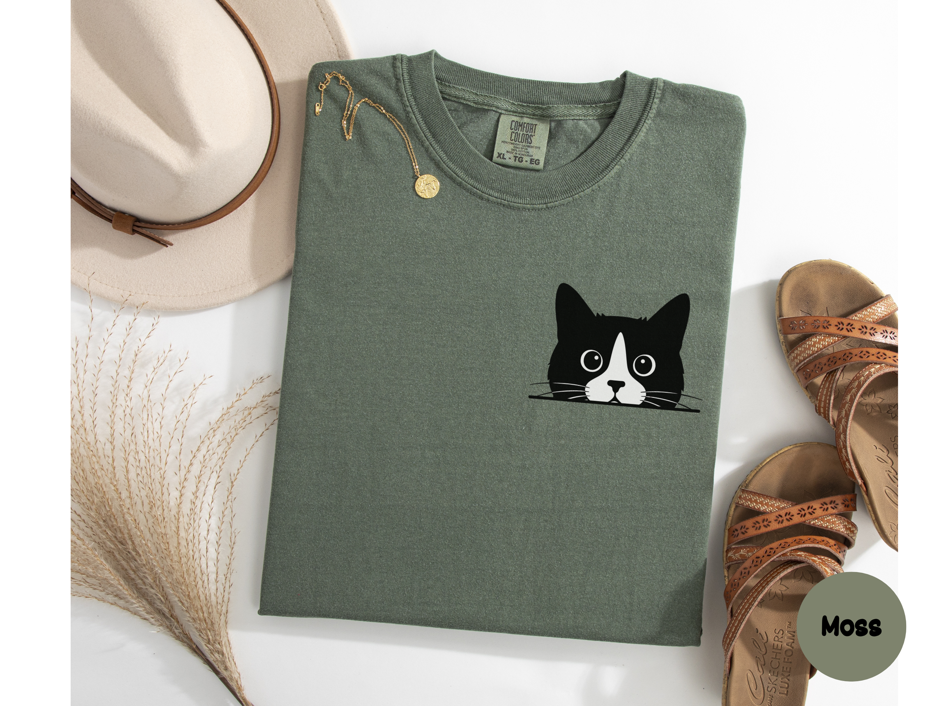 Pocket Tuxedo Cat Graphic Tee for Cat Lovers Cute Cat Pocket Print Shirt Gift for Tuxedo Cat Fans Funny Cat Lover TShirt